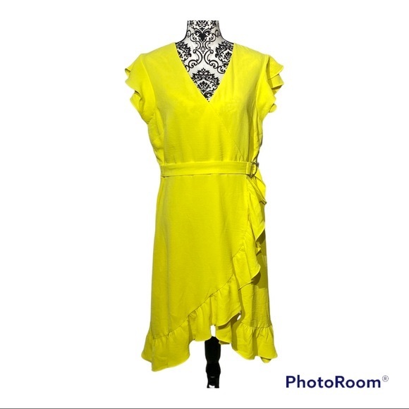 Laundry NWT By Shelli Segal Short Sleeve,V-Neck Ruffled Asymmetrical Hem Yellow - Picture 4 of 15